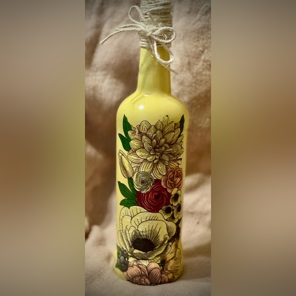 Decorated Wine Bottles - Picture 3 of 6
